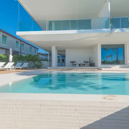 Adriatica Immobiliare Vjsta Appart hôtel